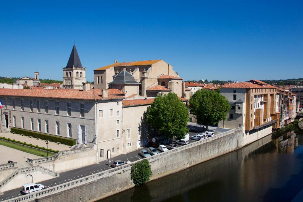 Grand Hotel De Castres Castres  Ngoại thất bức ảnh